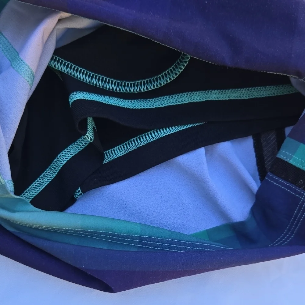 Lululemon Stylish Multicolor  Shorts